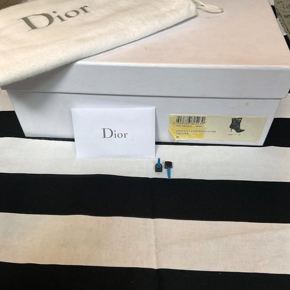 Dior Brown Heeled Boots Size 8 / 38 NIB NWT NBW - Picture 11 of 11